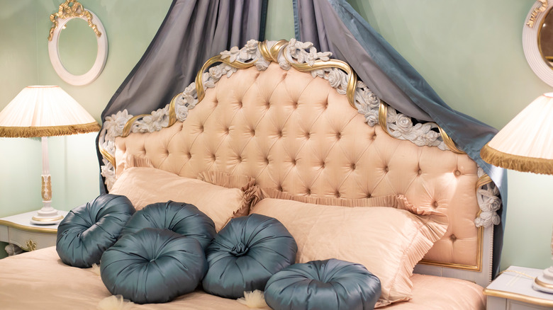 royal inspired bedroom 