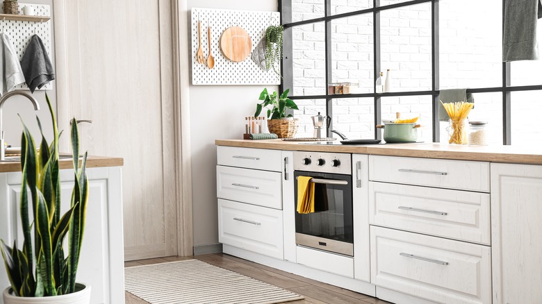 Large windows in kitchen