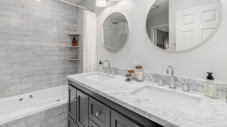white marble with gray veins