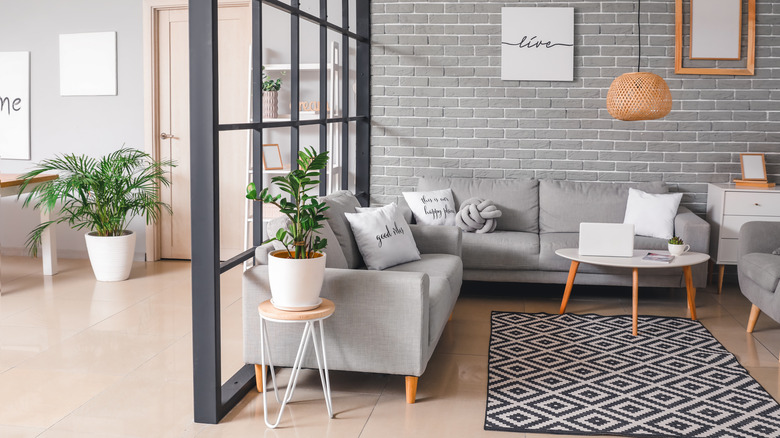 room with partition