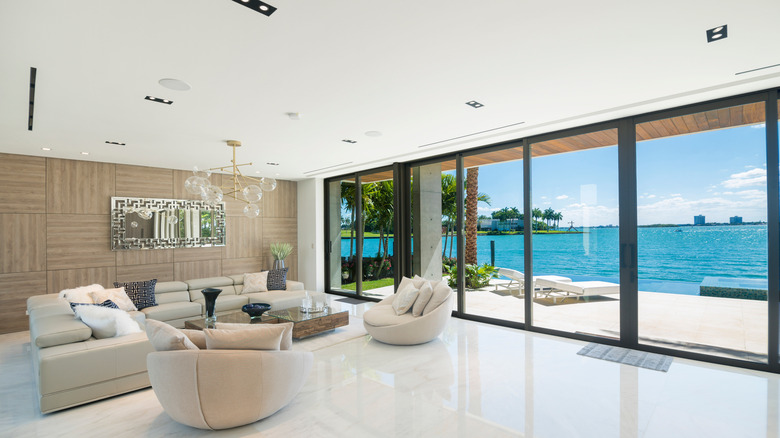 apartment with ocean view