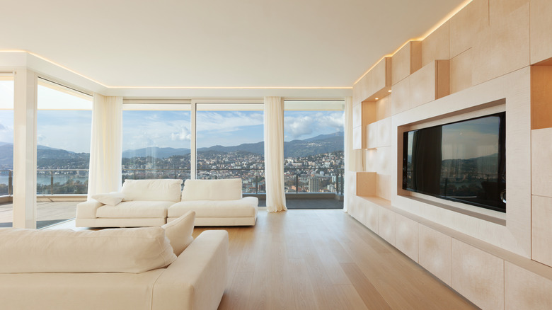 Large room with white tones
