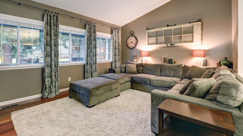 room with dark taupe walls