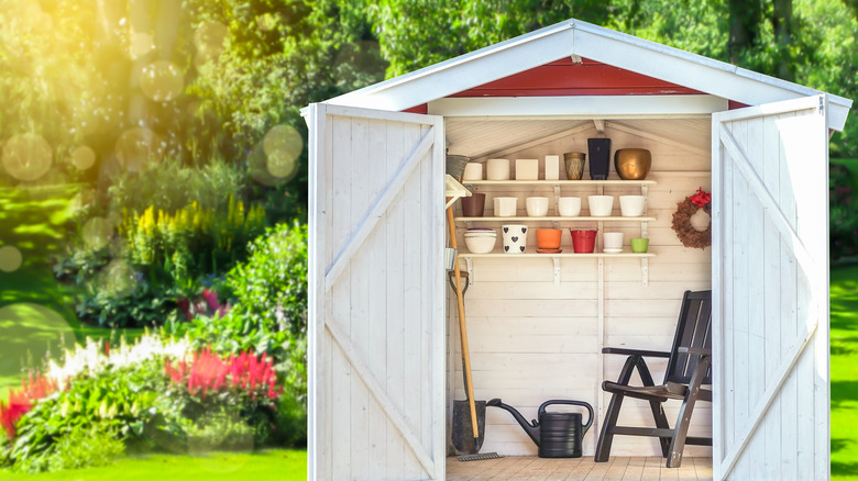 shed for gardeners
