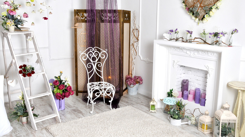 fabric dressing screen
