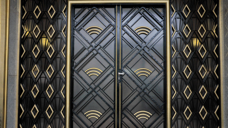 Art Deco door