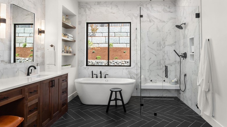 luxury marble bathroom