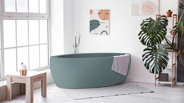 green bathtub