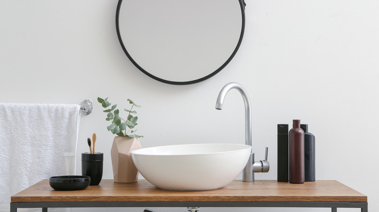 luxury bathroom
