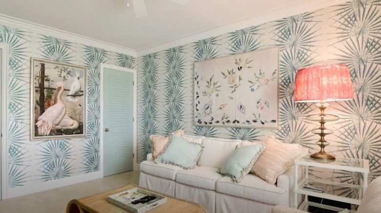 palm wallpaper in living room