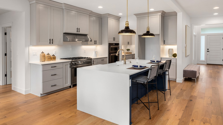 Gray glossy cabinets