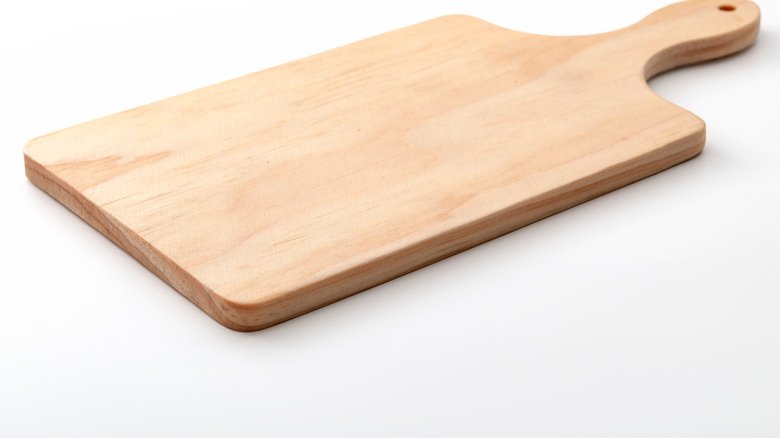wooden chopping board