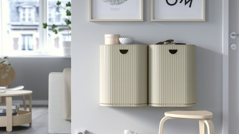 IKEA GÅRDSBUTIK 6-gallon bin with lid