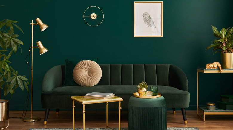 5 Creative Ways To Incorporate Green Into Your Home Decor