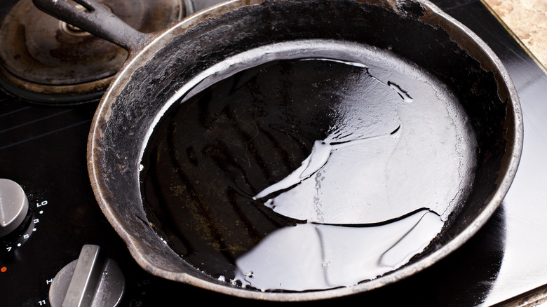 Oil in cast iron pan