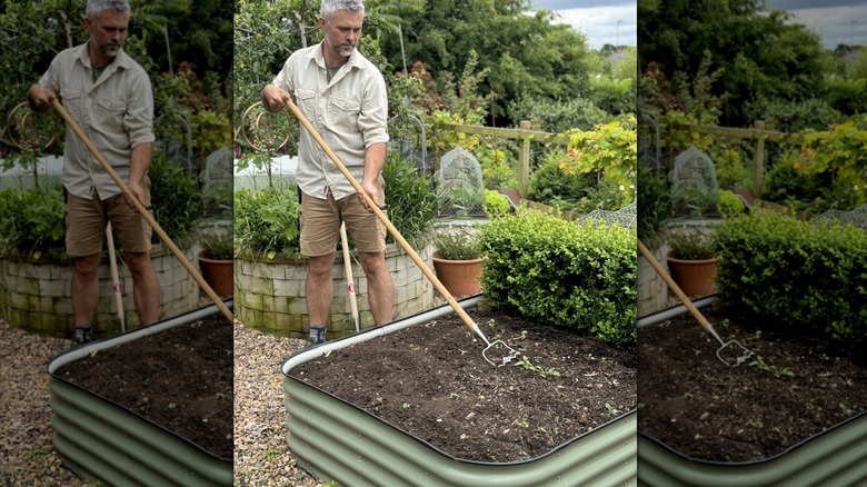 A man using a Sneeboer garden tool