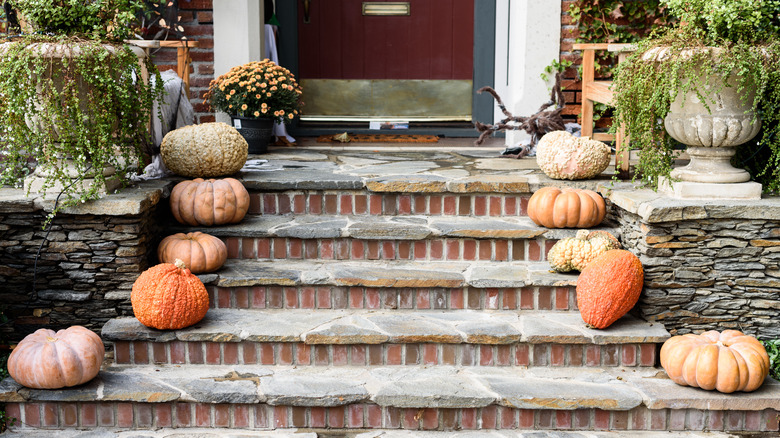 Porch steps with pumpkins