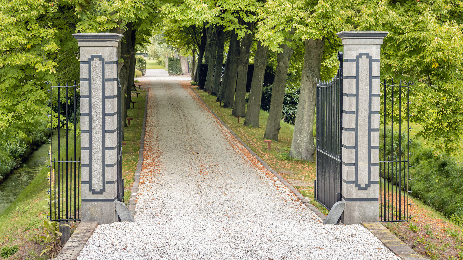 5 Pointers For Maintaining Your Gravel Driveway