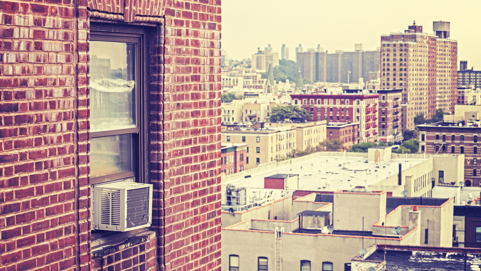 5 Pointers For Properly Storing Your Air Conditioner During Cooler Months