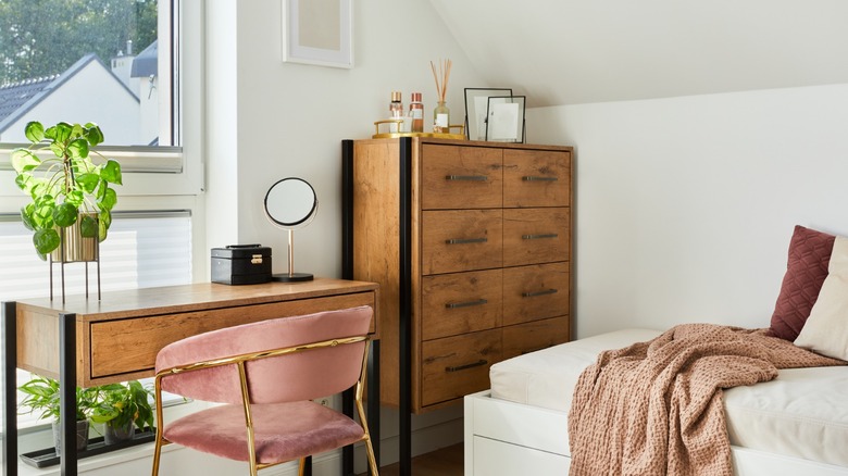 Bedroom with velvet desk chair