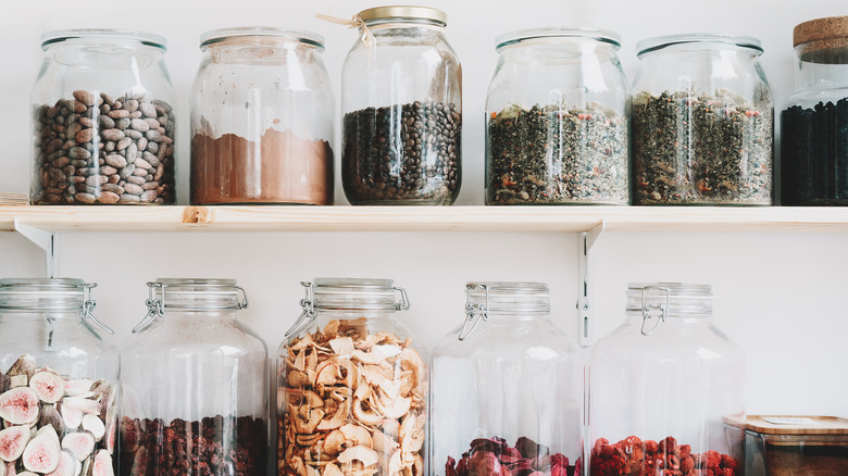 Organize Food Storage Containers and Lids - Tips