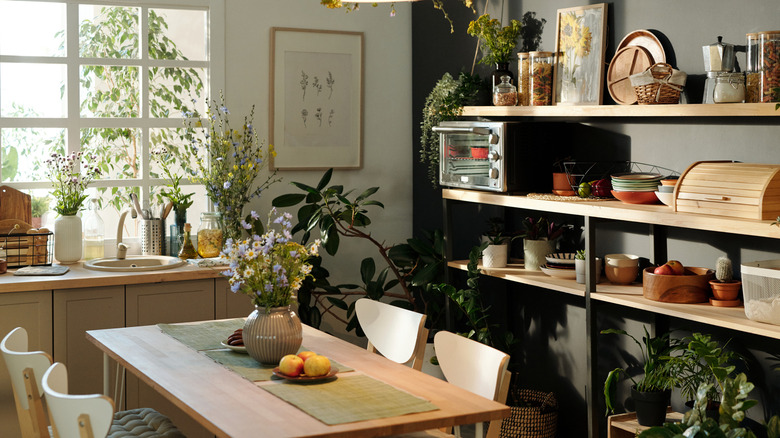 Open kitchen shelving