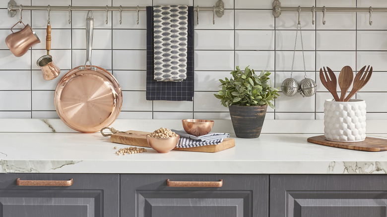 Copper accents kitchen