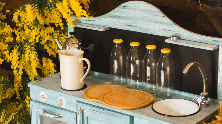 Refurbished kitchen stand