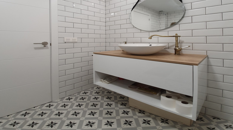 Bathroom with white subway tile