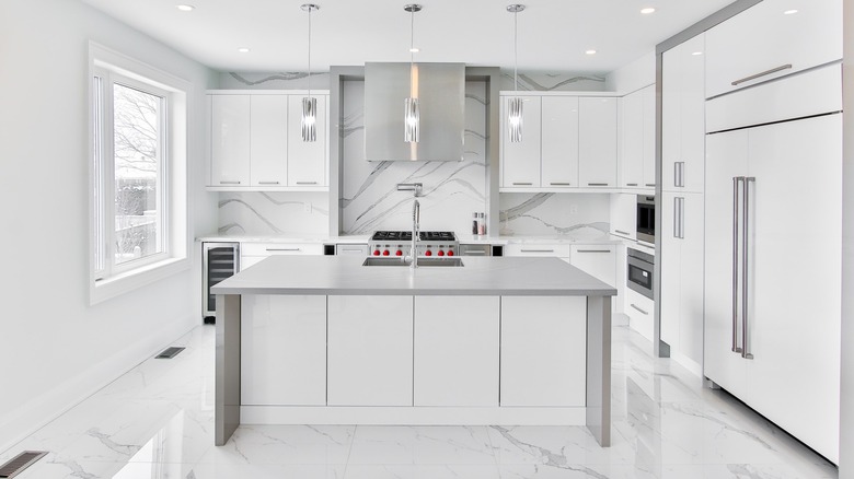 white marble kitchen