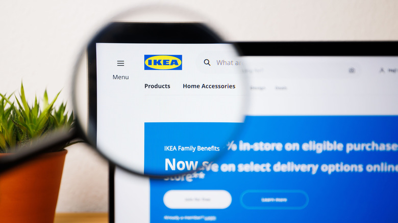 Product menu under magnifying glass of IKEA website