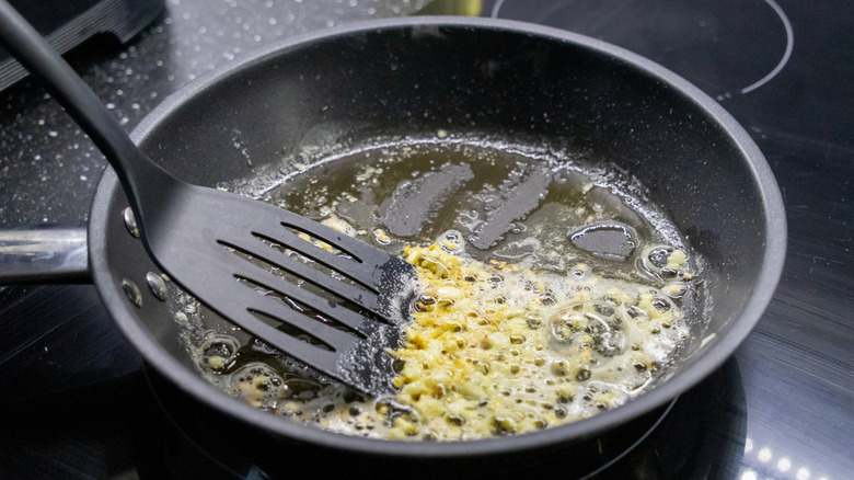 Greasy nonstick pan