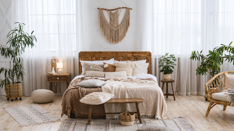 boho chic bedroom