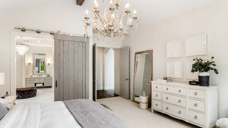 bedroom with barndoor