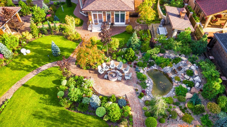 Aerial view of landscaped yard