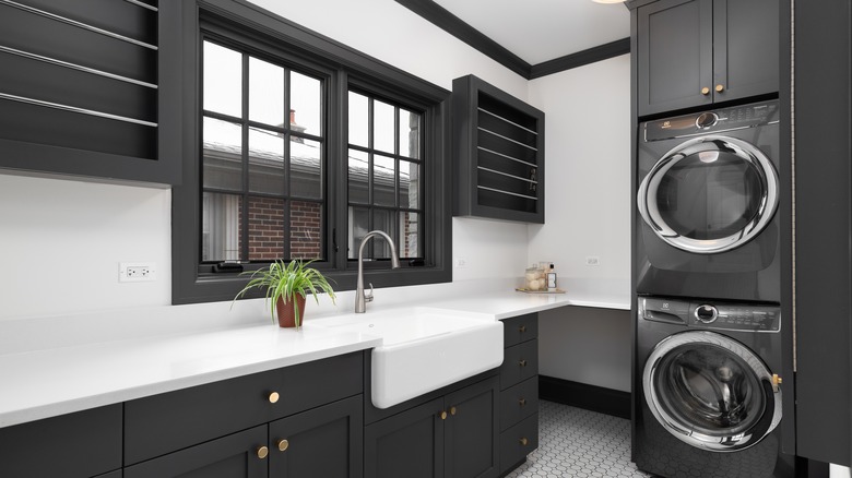 dark cabinets in laundry room