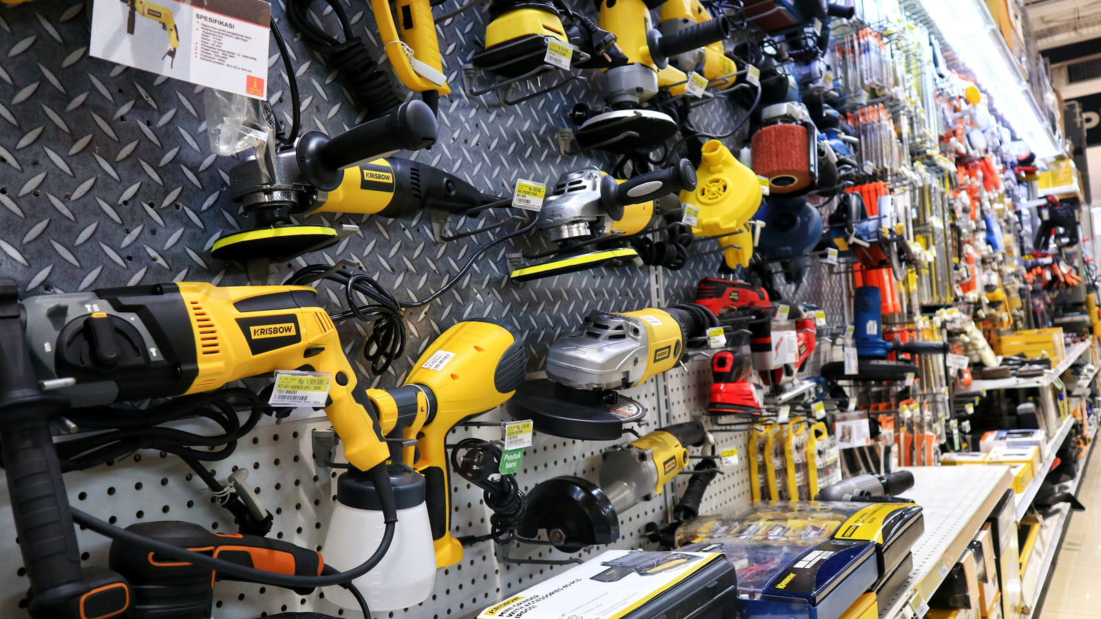 7 Things You Should Never Buy At Ace Hardware 7 Things You Should Never Buy At Ace Hardware