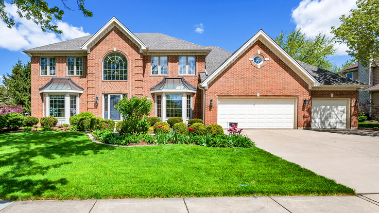 red brick house 