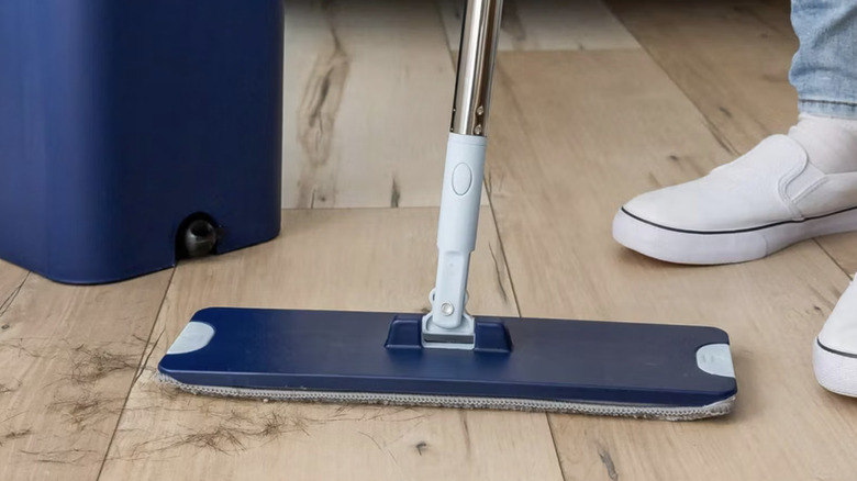 Casabella Flat Mop on a hardwood floor