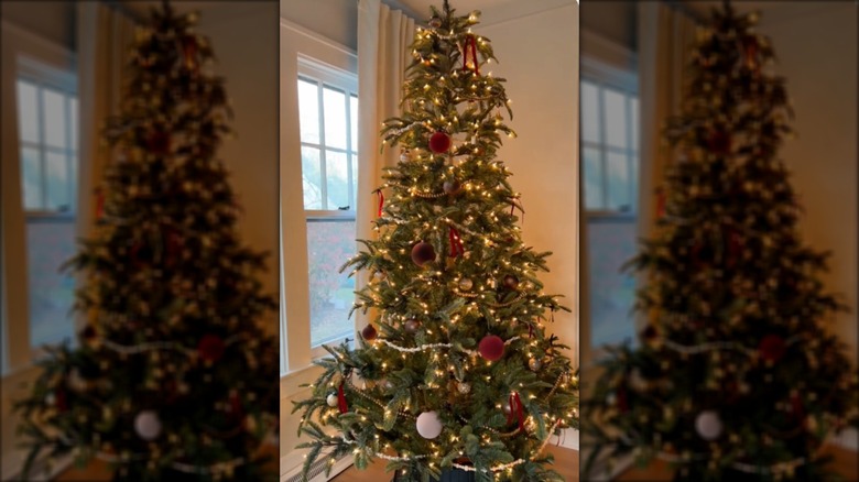 Decorated Christmas tree from Amazon