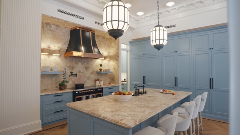 blue and beige kitchen of Zooey Deschanel and Jonathan Scott