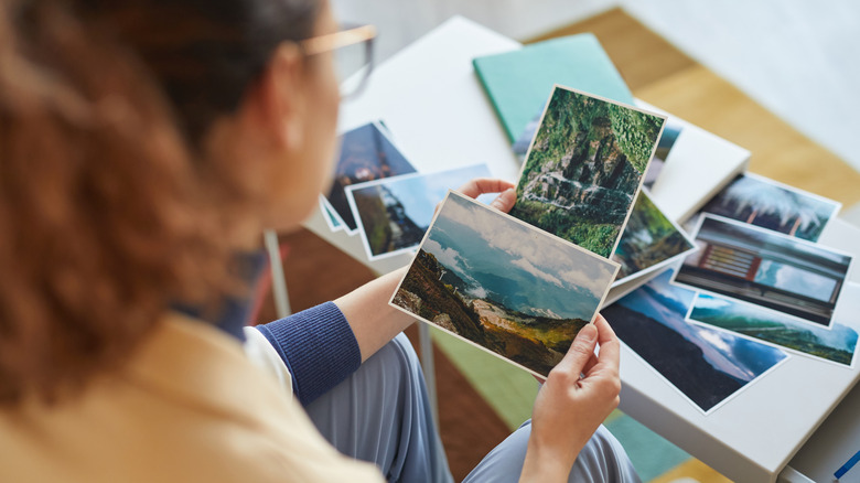 8 Creative Products To Hang And Display Photos On Your Walls