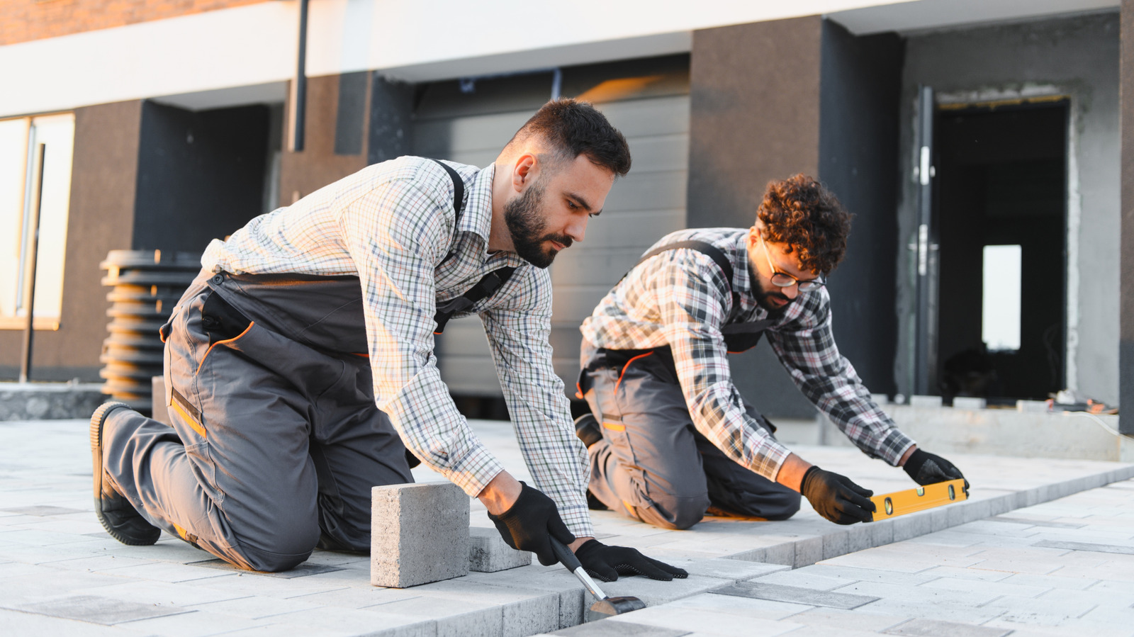 8 Driveway Trends That Are Phasing Out In 2026 (So Far)