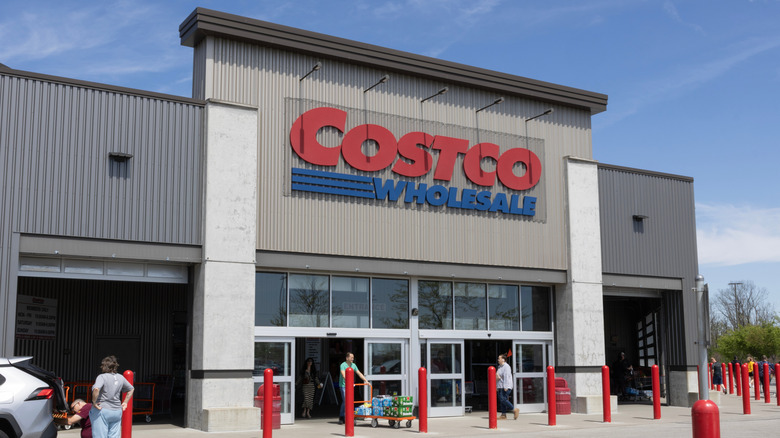 A Costco storefront