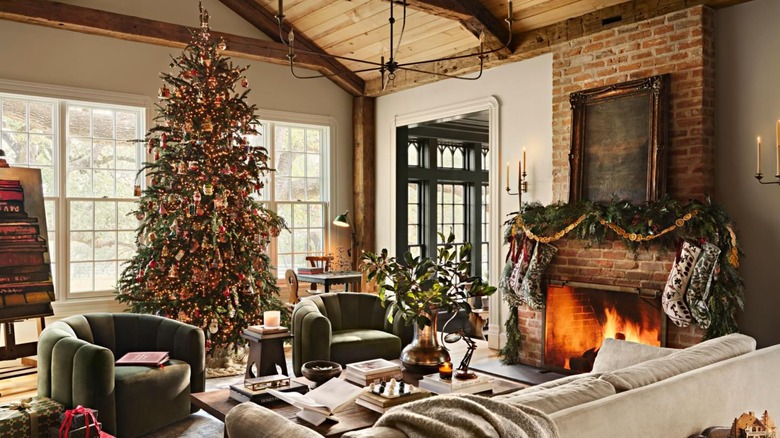Joanna Gaines' Christmas tree in her living room
