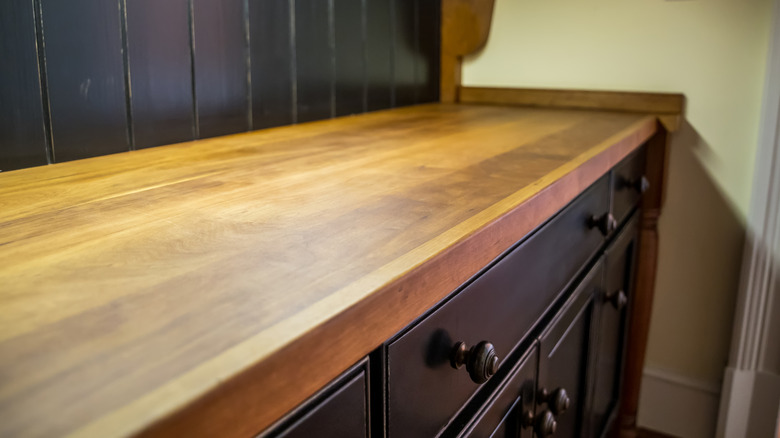 Side view of a butcher block kitchen countertop