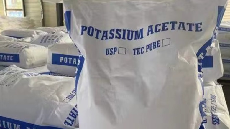 bags of potassium acetate