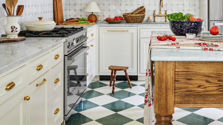 Kitchen with linoleum tile floors