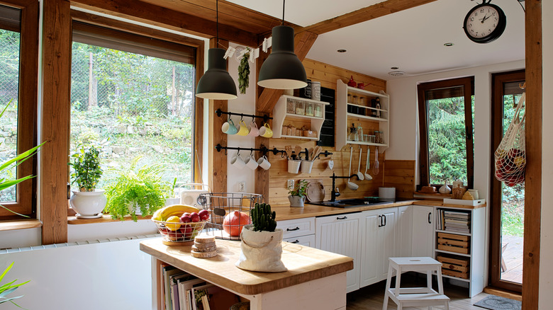 charming farmhouse style kitchen decor