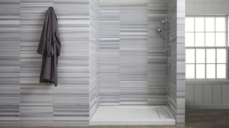 A durable white cast iron shower tray